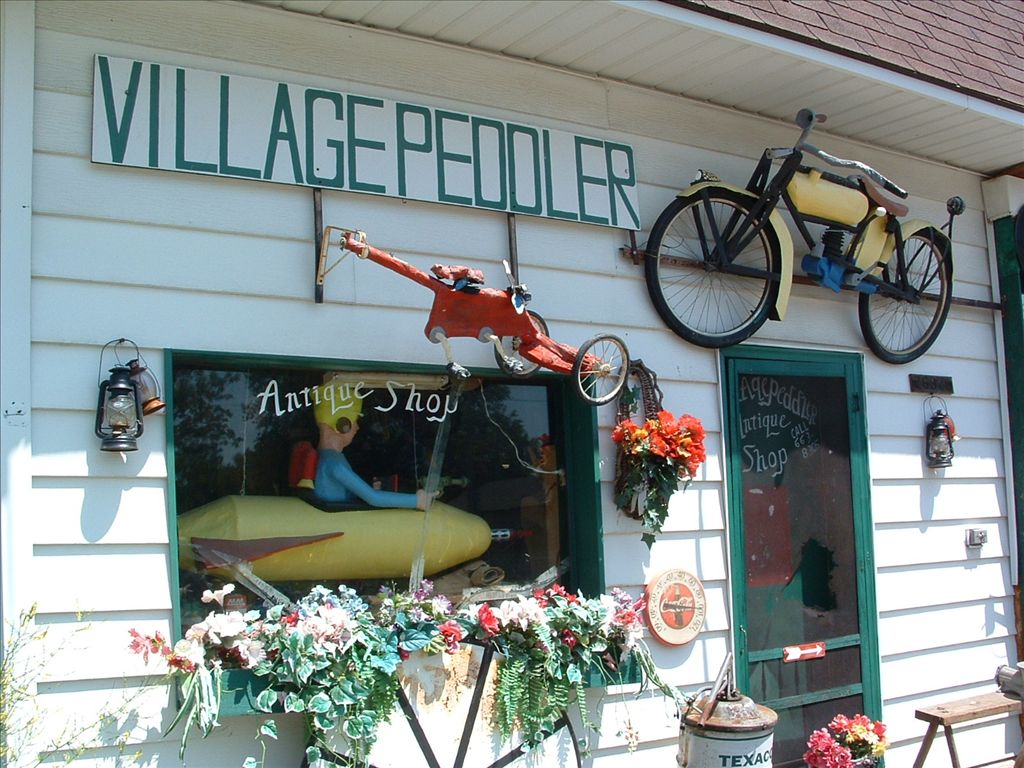 Edwardsburg Antique Shop